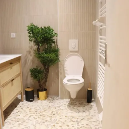 Balneotherapie Sur Le Theme Du Japon Et De La Mediterranee Apartamento *