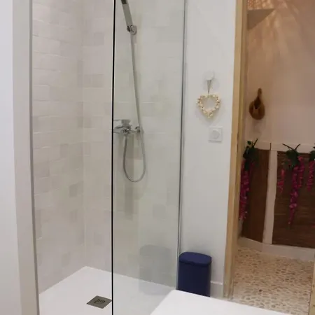 Apartamento Balneotherapie Sur Le Theme Du Japon Et De La Mediterranee *
