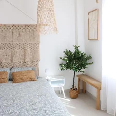 Apartamento Balneotherapie Sur Le Theme Du Japon Et De La Mediterranee Tolón