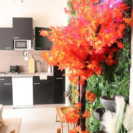 Balneotherapie Sur Le Theme Du Japon Et De La Mediterranee Apartamento