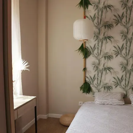Apartamento Balneotherapie Sur Le Theme Du Japon Et De La Mediterranee Tolón