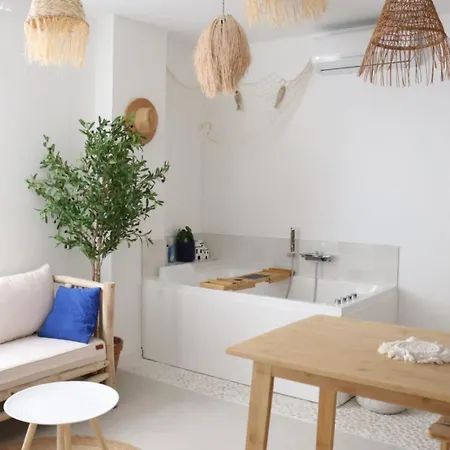 Apartamento Balneotherapie Sur Le Theme Du Japon Et De La Mediterranee *