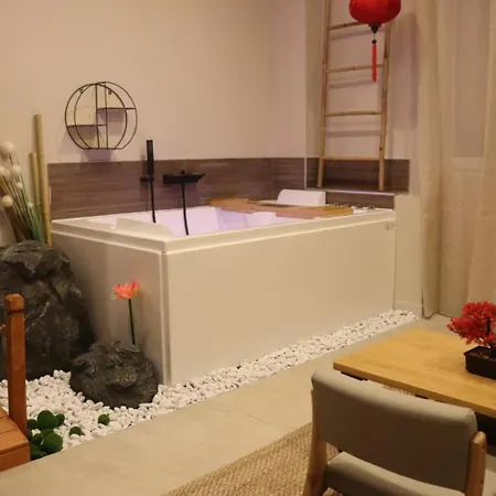 Apartamento Balneotherapie Sur Le Theme Du Japon Et De La Mediterranee